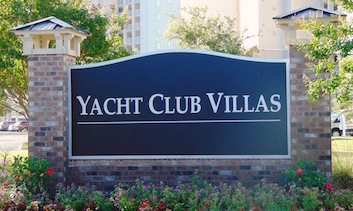 Yacht Club Villas